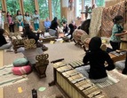Studenten aus Indonesien spielen auf dem Gamelanorchester2
